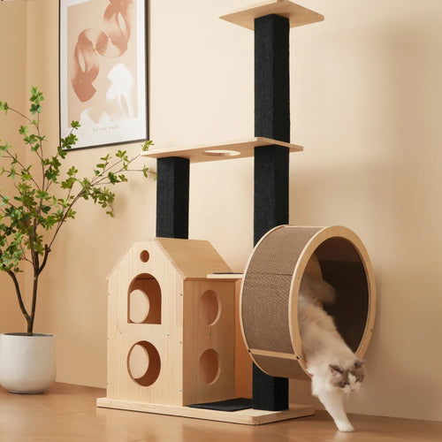 Katzenbaum aus Massivholz